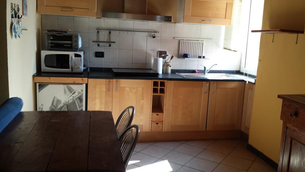 Piccolo Rifugio Nel Verde Chiusavecchia Kamer foto